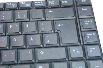 DELL Tastatur Keyboard DE Vostro 1015 A840 A860 P684X