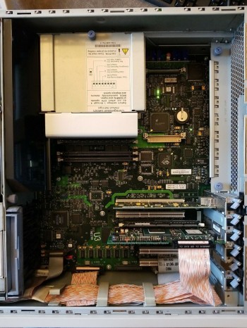 HP NetServer LC 2000