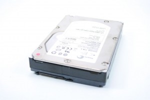  3,5" DELL 73GB 15K SAS HDD Festplatte UM837