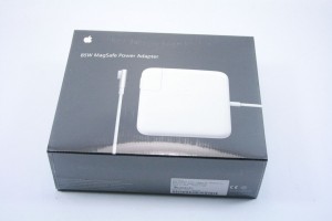 Apple AC Adapter Macbook Pro MagSafe 85W A1290